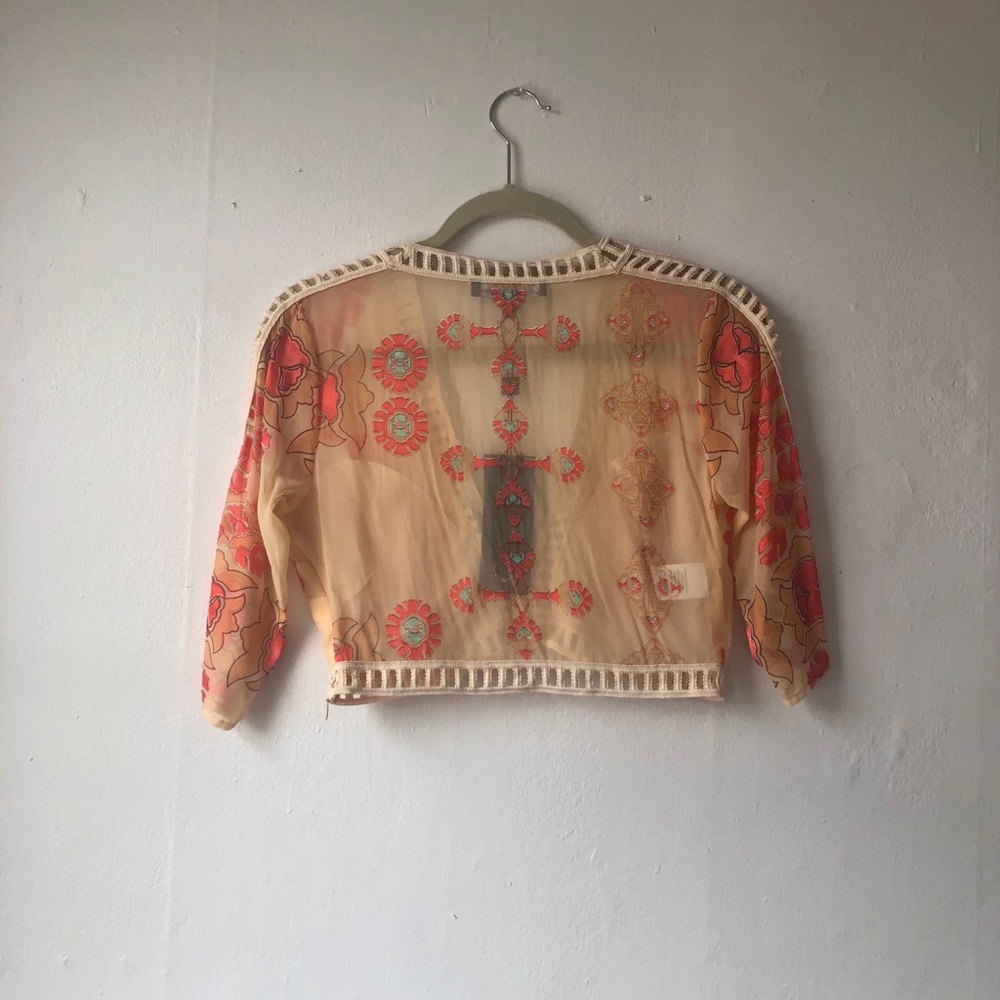 ✨FOR LOVE & LEMONS✨ Barcelona Crop Top in Creme - Picture 10 of 16